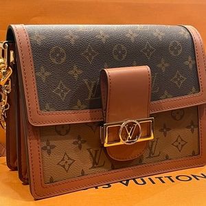 Louis Vuitton Dauphine Shoulder Bag Reverse Monogram Canvas MM